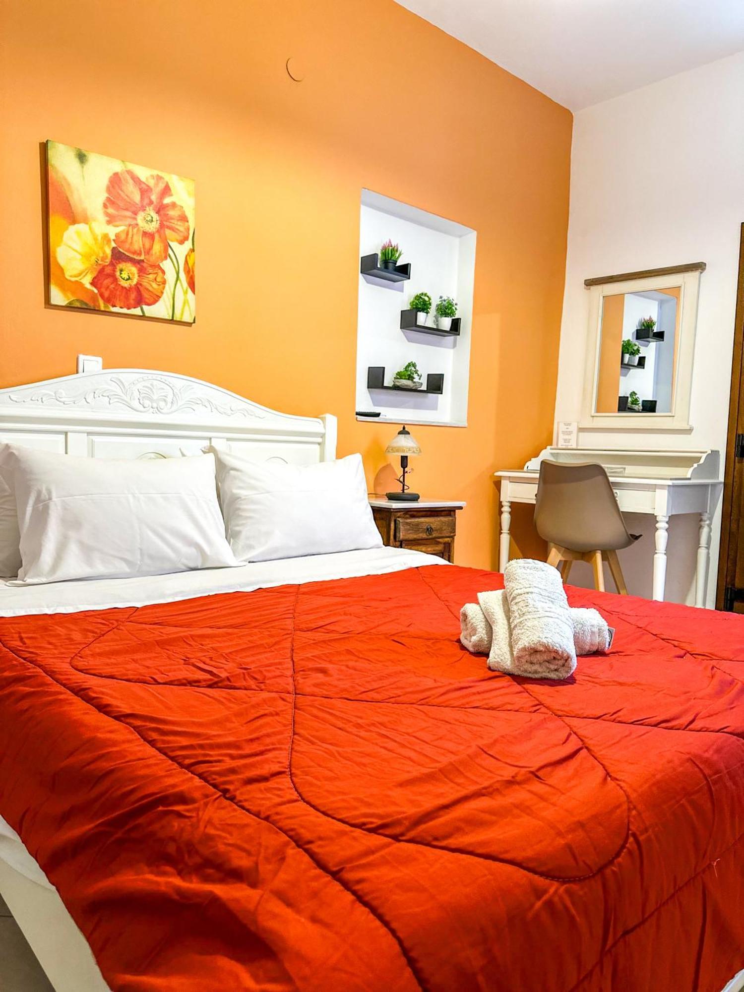 Pansion Zaharoula Hotel Фира Екстериор снимка