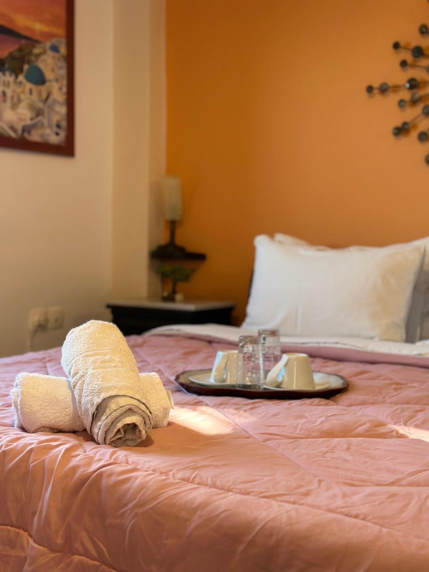 Pansion Zaharoula Hotel Фира Екстериор снимка