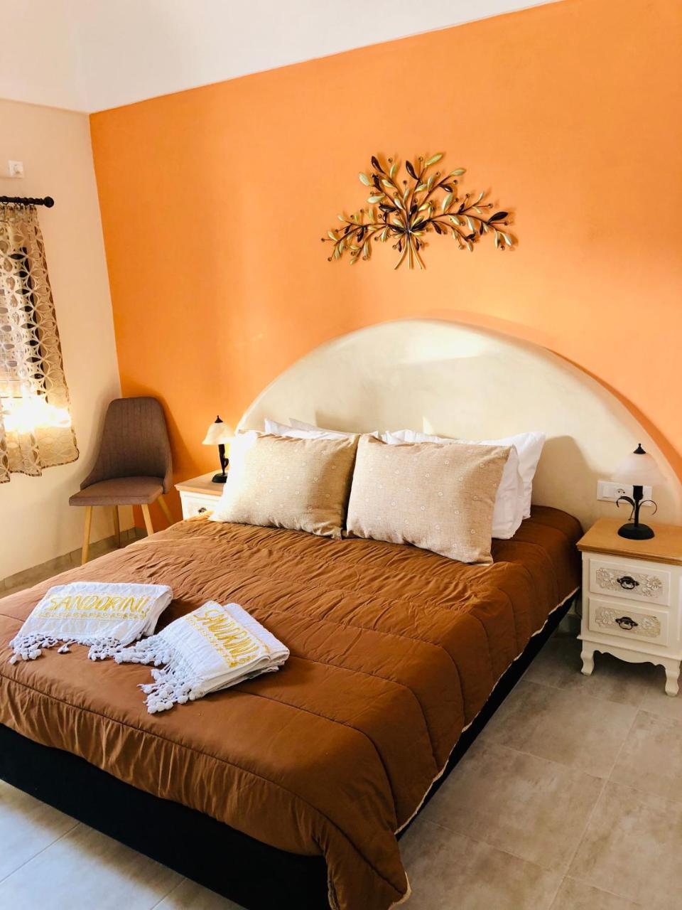 Pansion Zaharoula Hotel Фира Екстериор снимка